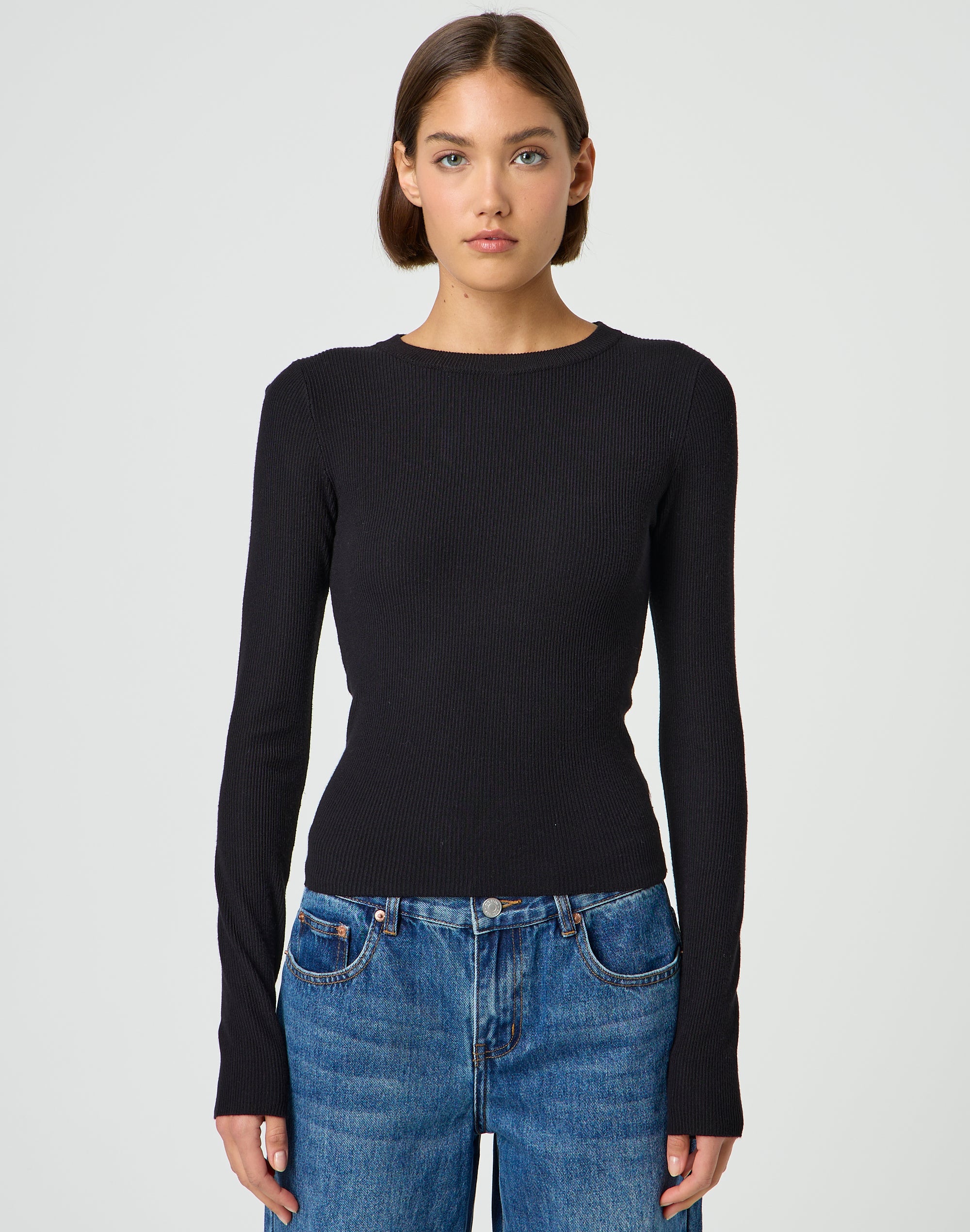 Crew Neck Long Sleeve Knit in Black Glassons