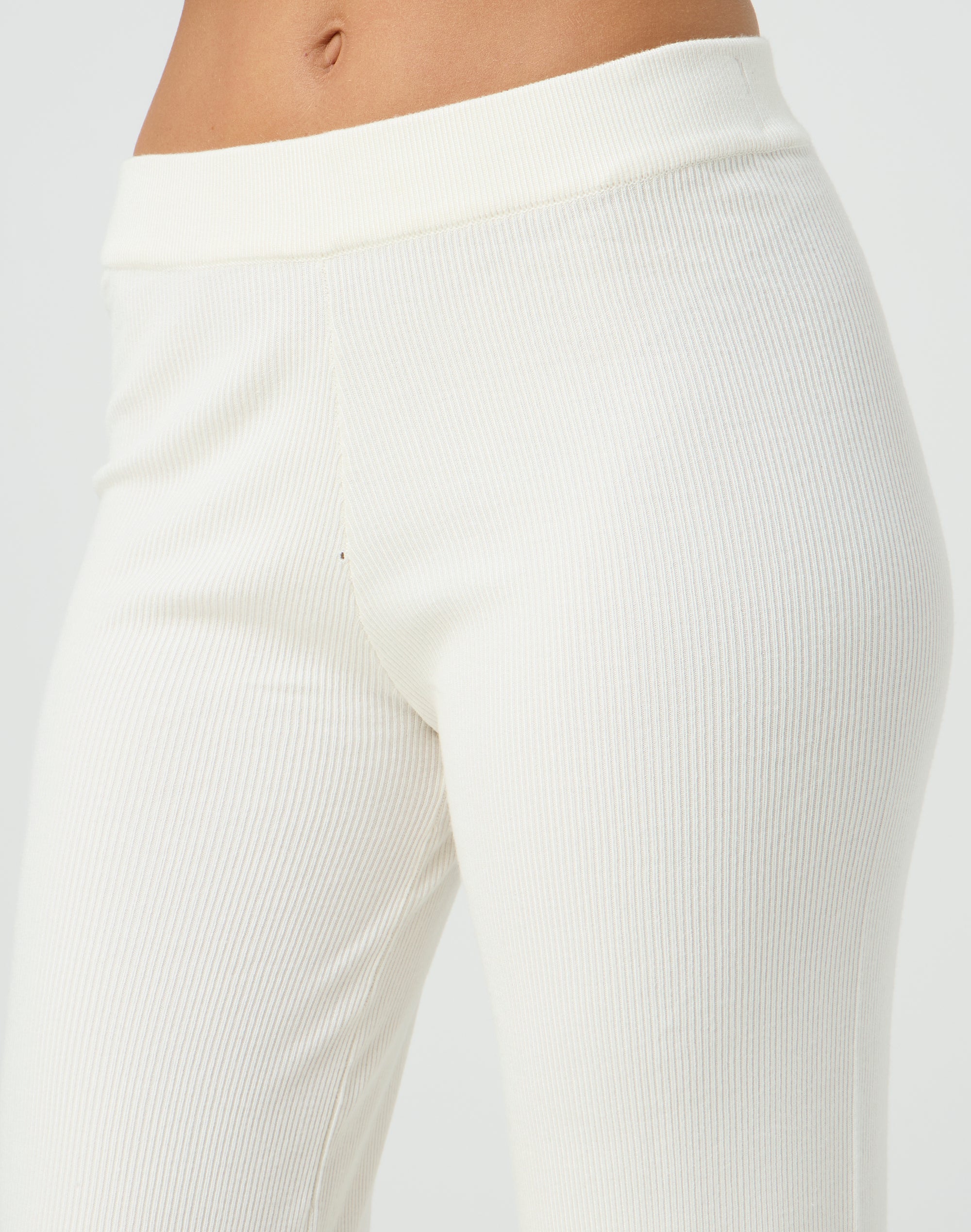 Straight Leg Knit Pants in White