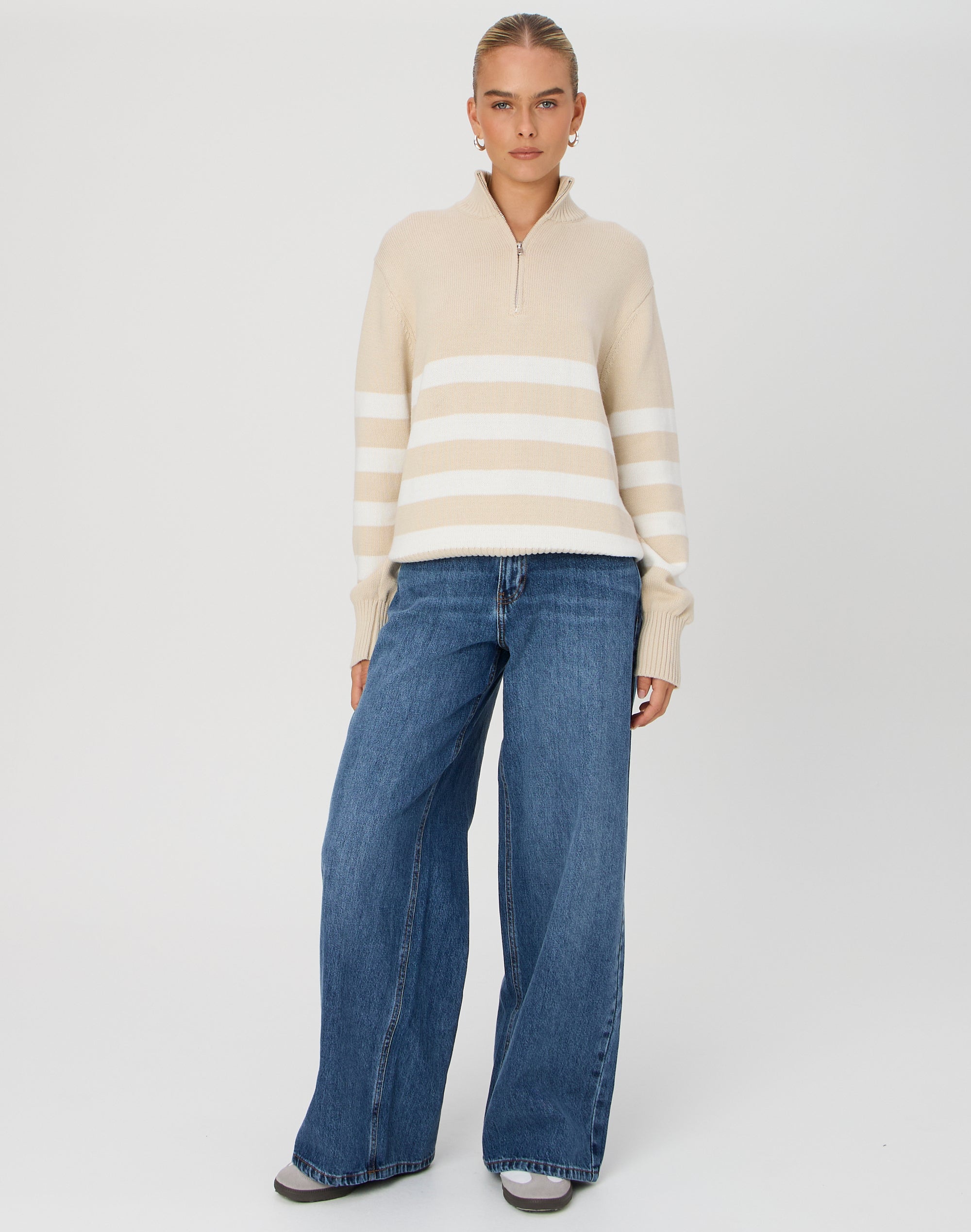 Quarter Zip Stripe Cotton Knit Jumper in White/black Stripe