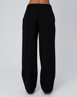 Mid Rise Front Split Flare Pant in Black