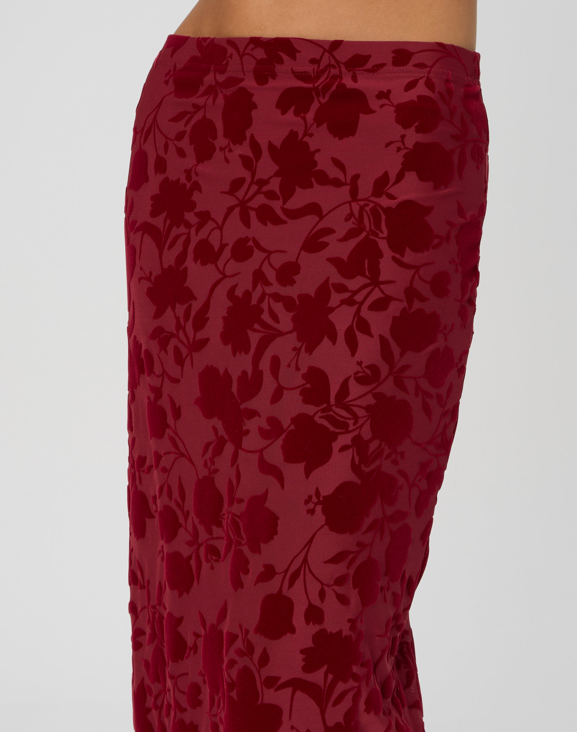 Glassons red hotsell midi skirt