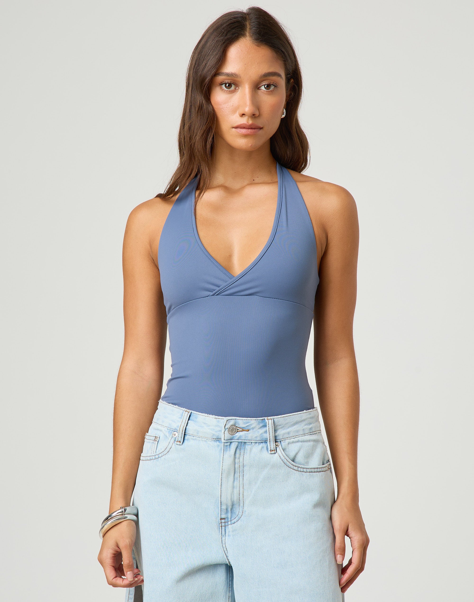 Halter neck hot sale vest tops