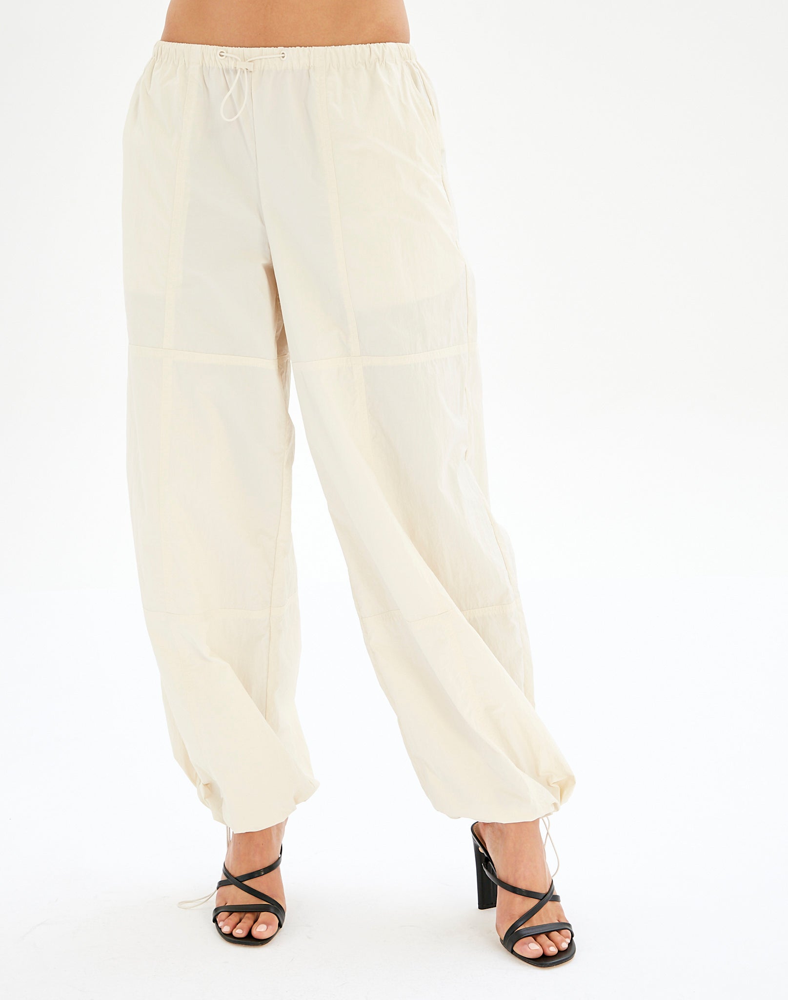 wide pants white