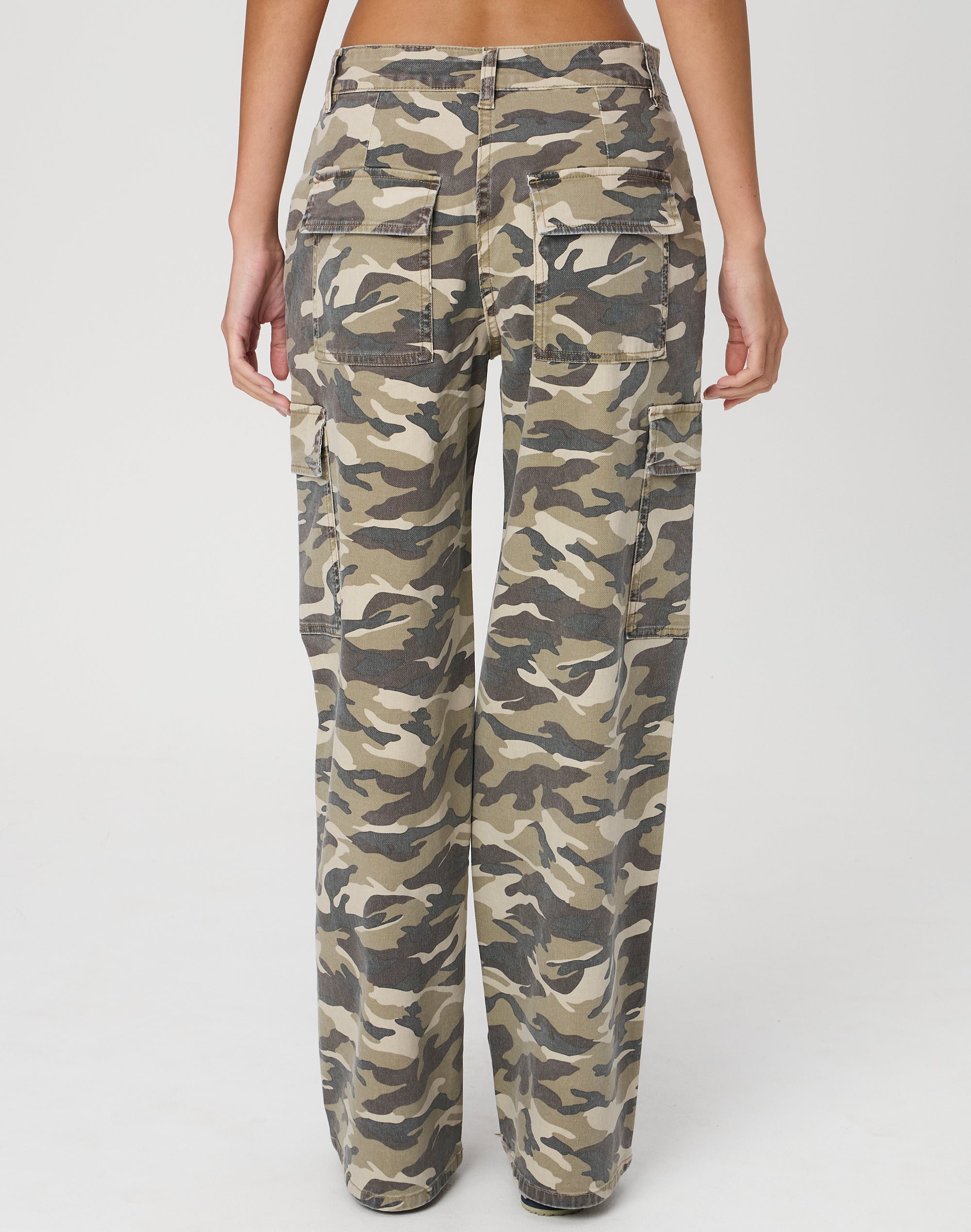 Straight Leg Camo Cargo Pants in Hot Girl Camo | Glassons