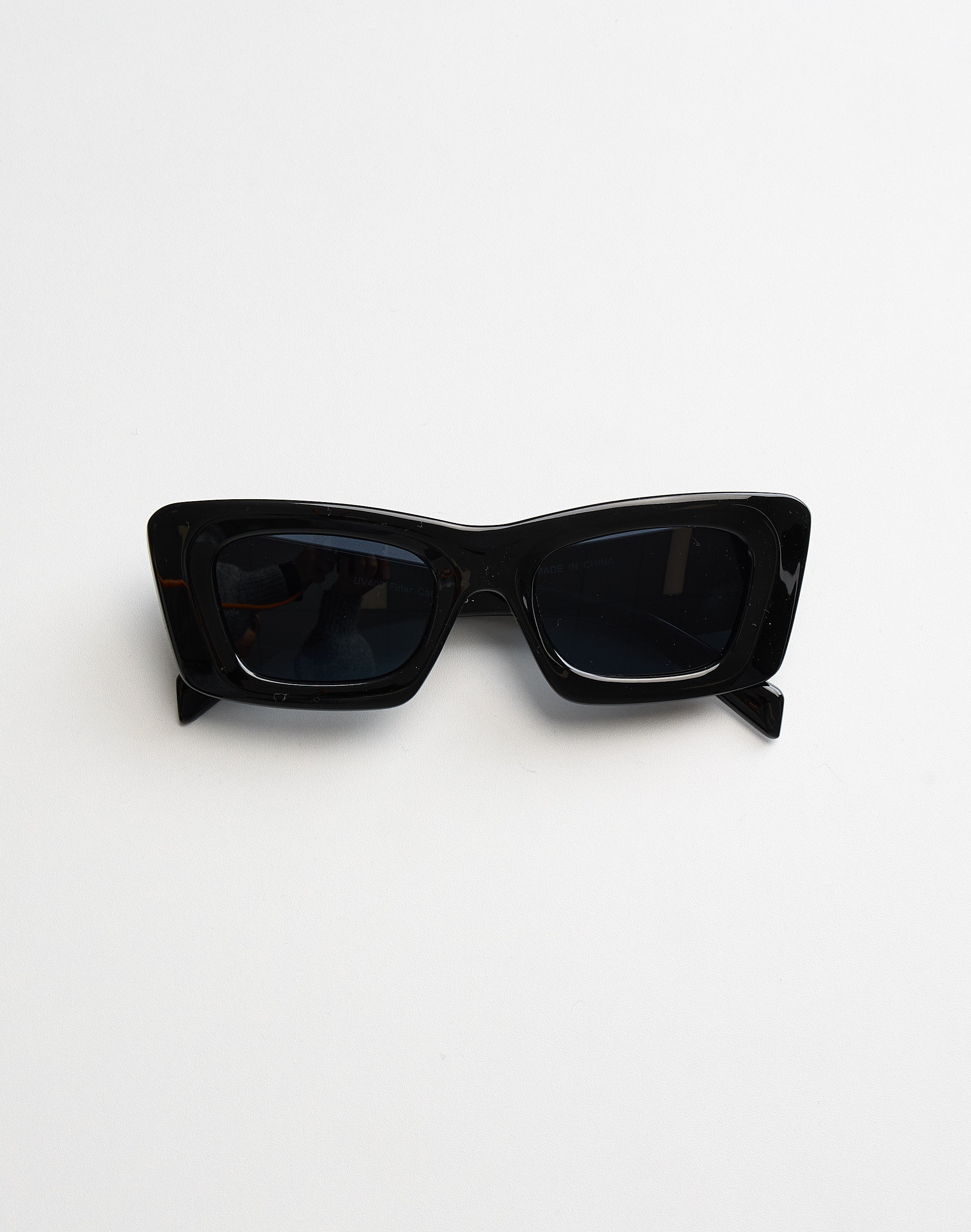 Black thick frame sunglasses online