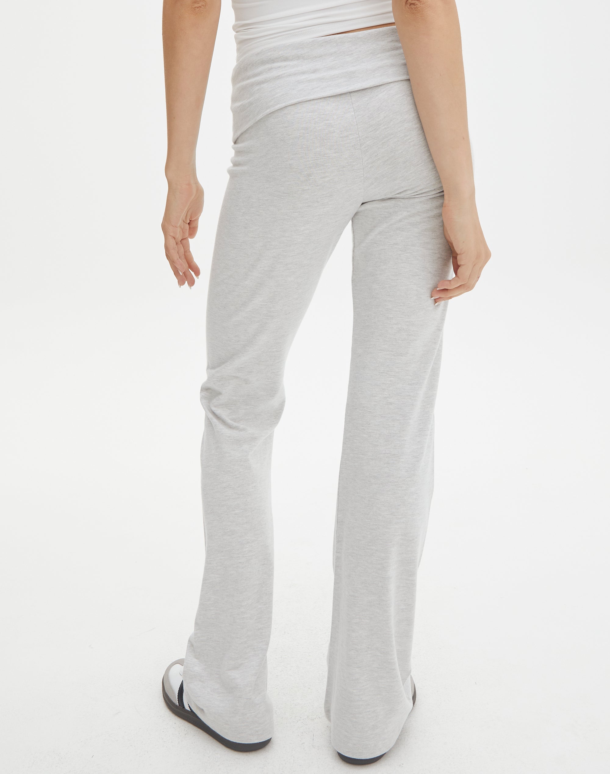 https://www.glassons.com/content/products/lilly-foldover-pant-snow-marle-back-pw145653cot.jpg