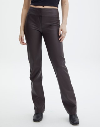 https://www.glassons.com/content/products/lolo-low-rise-leather-pant-its-soy-cute-full-pw83861pu.jpg?optimize=medium&width=320