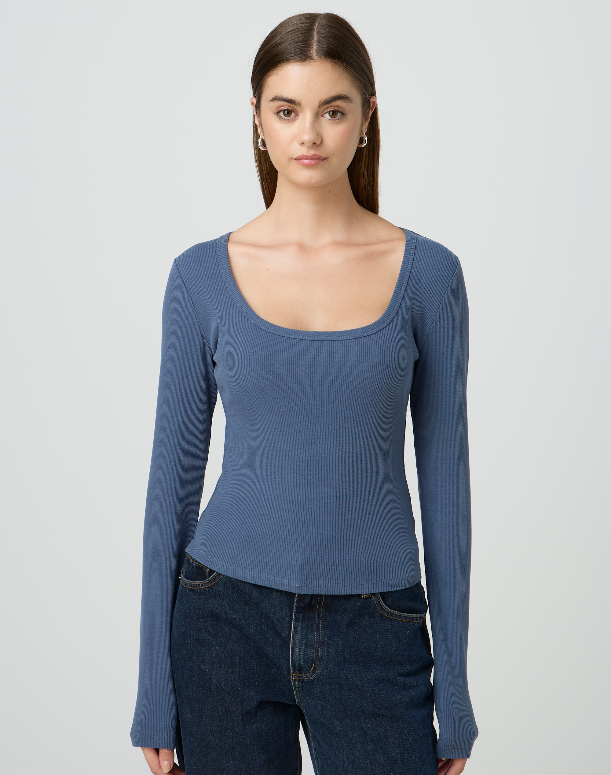 Ribbed Scoop Neck Long Sleeve Top