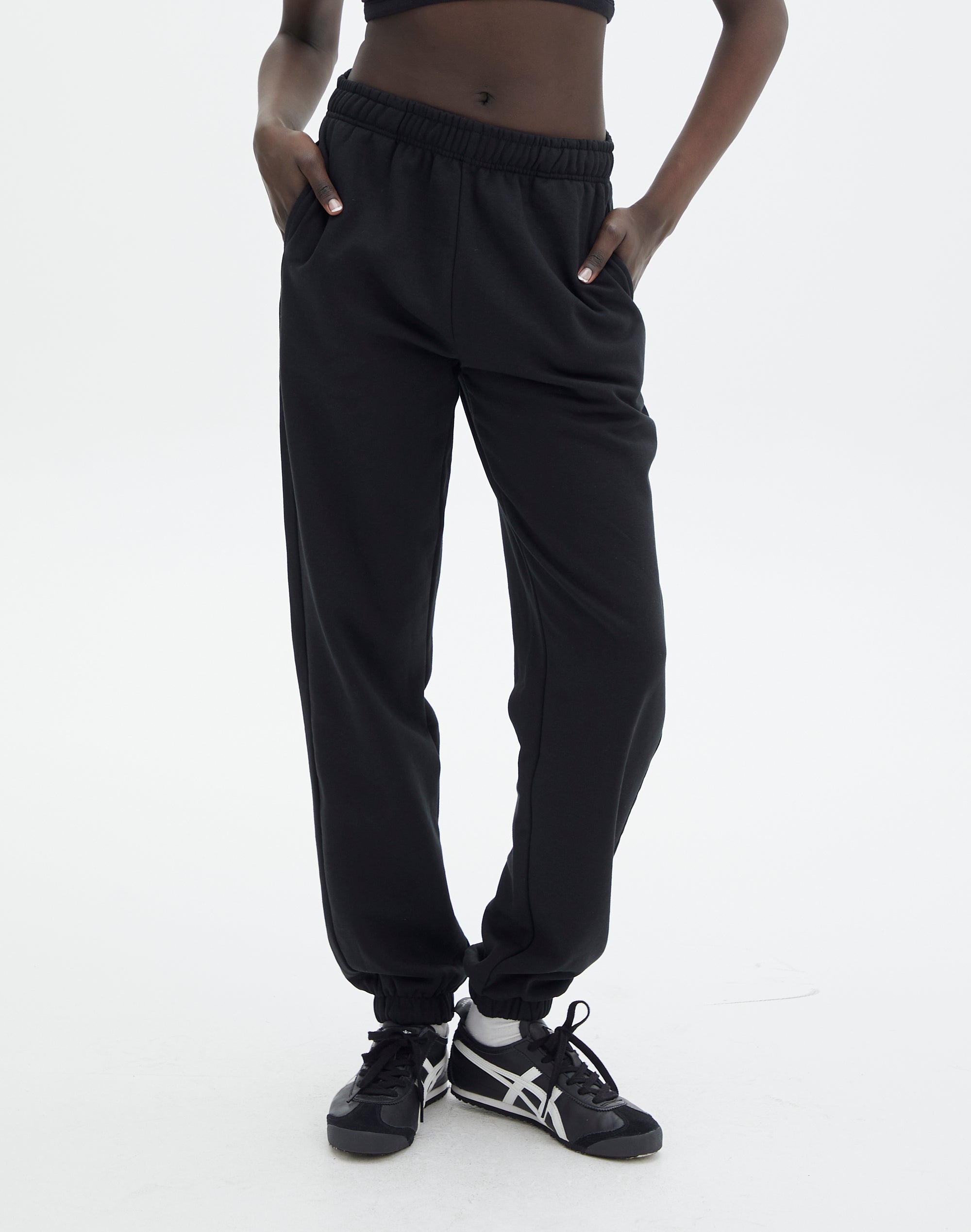 https://www.glassons.com/content/products/o-edie-sweat-pant-black-full-pw88374ocot.jpg