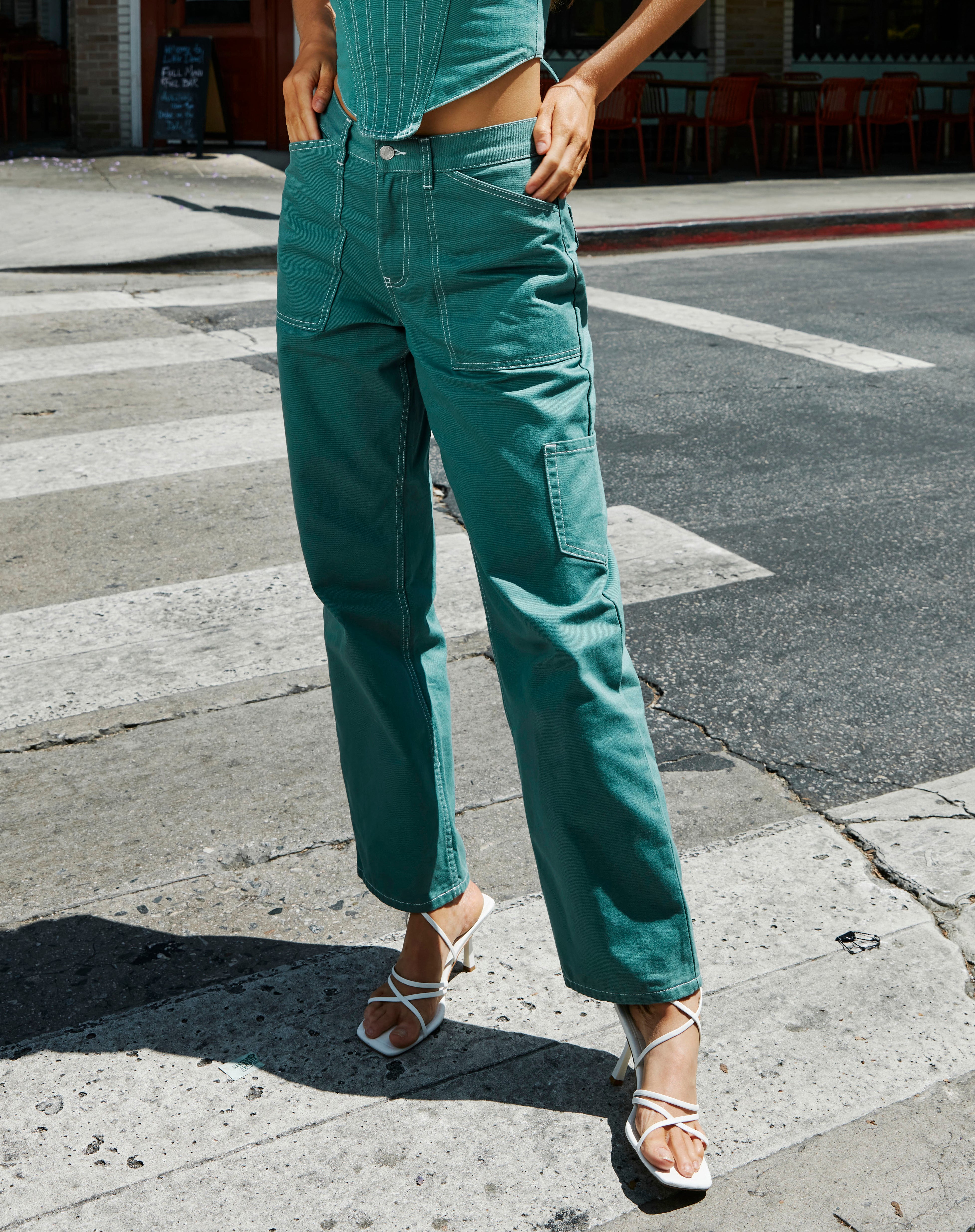 Recycled Mid Rise Puddle Jean in Green 