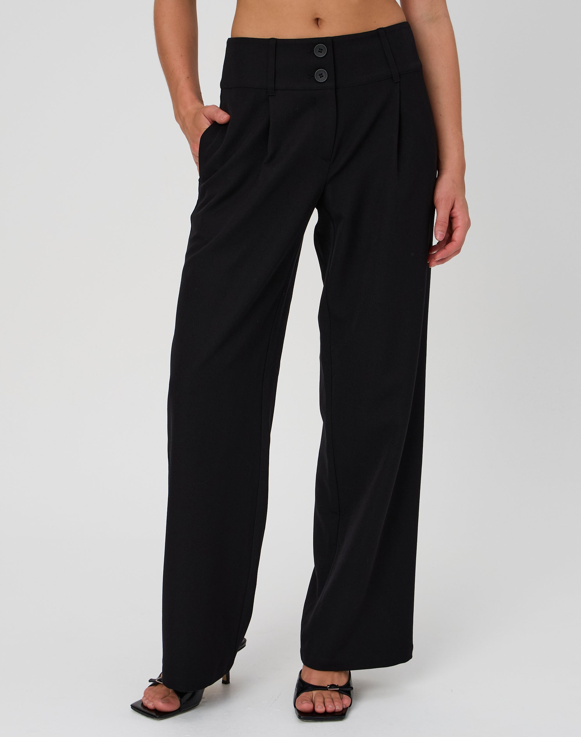 Double Button Tailored Pant in Black