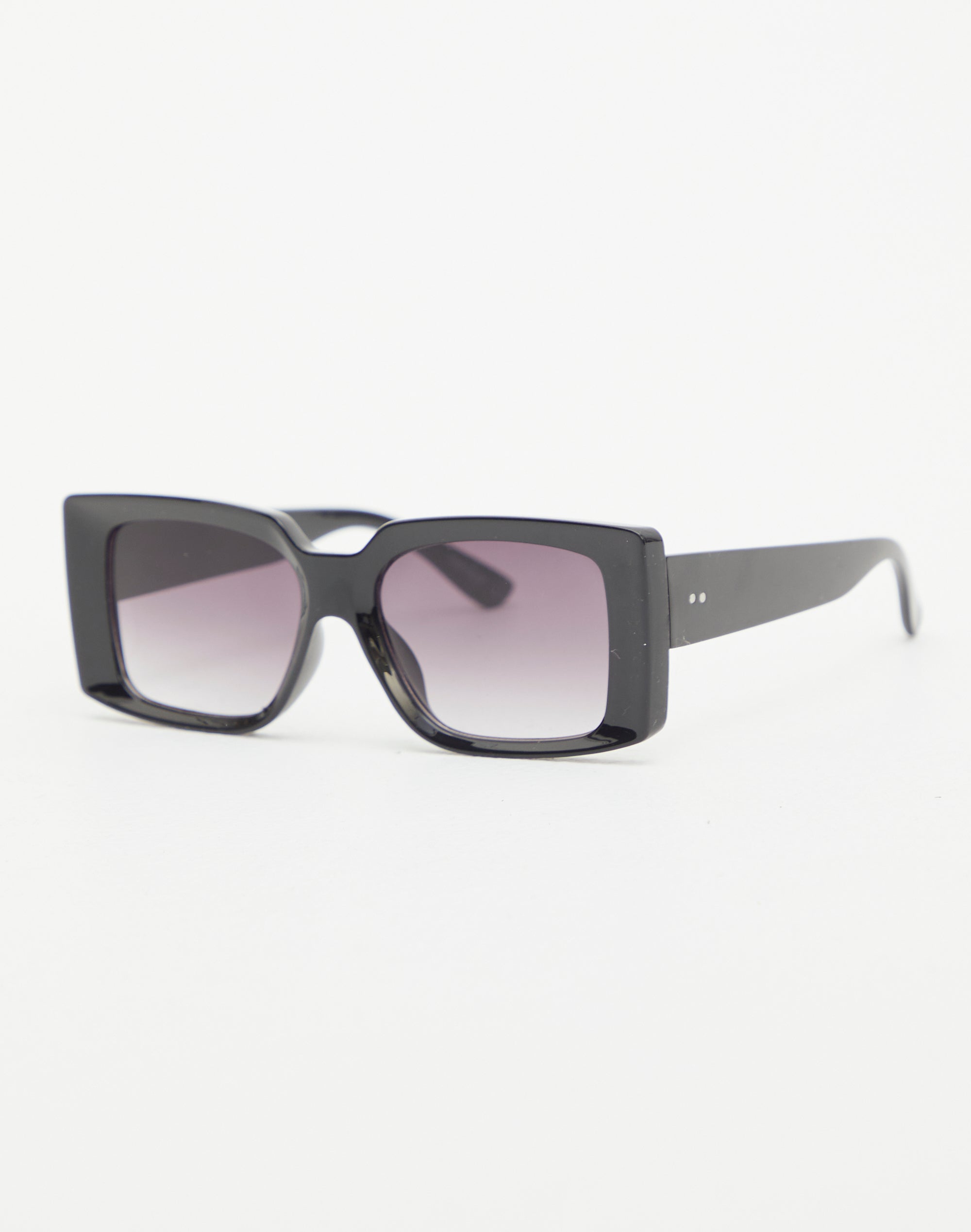 Big chunky 2025 black sunglasses