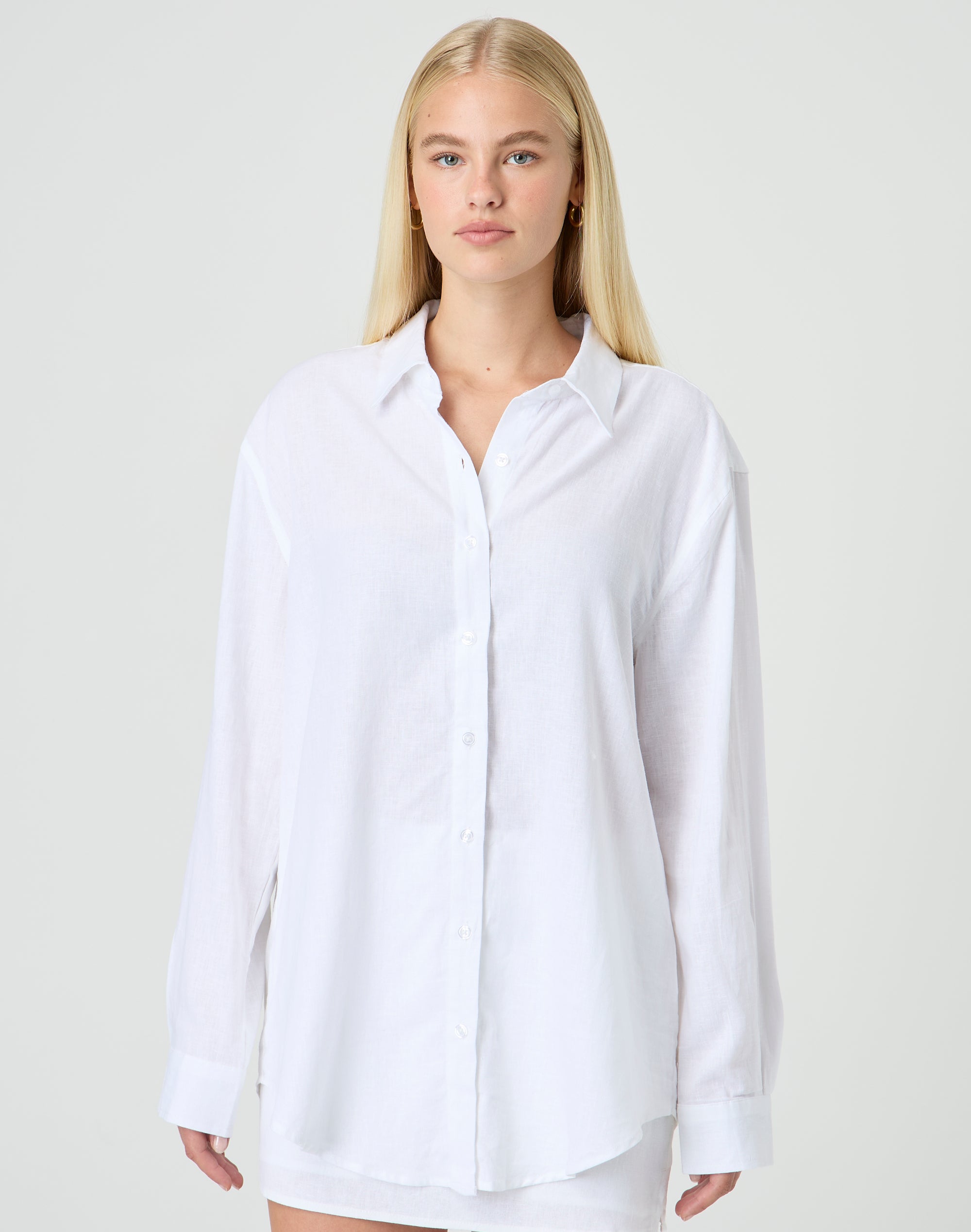 Long sleeve white button up best sale