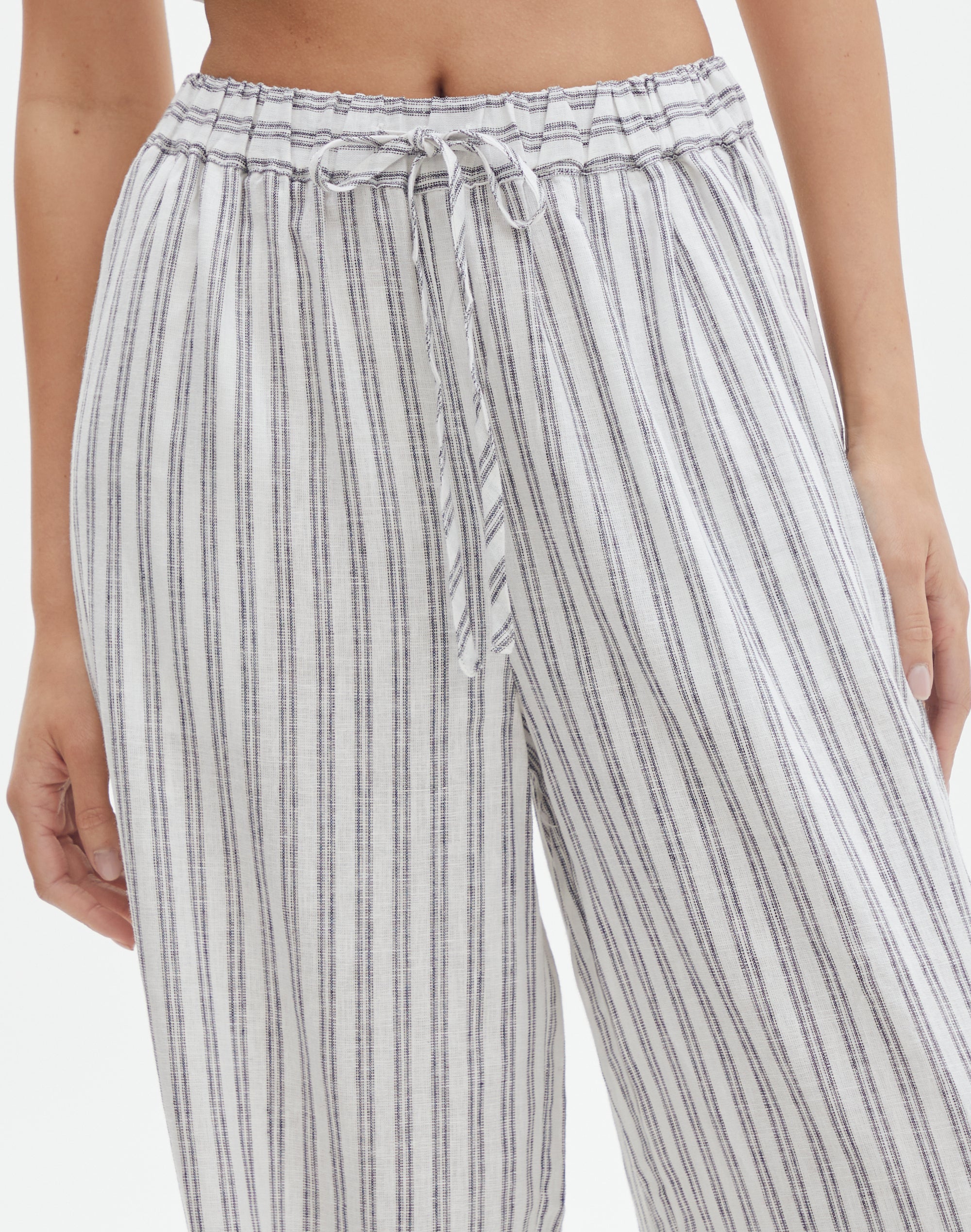 Linen Blend Pant in Head In The Sand/milk